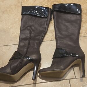 Nine West Stylish Black and Brown Women's Boots